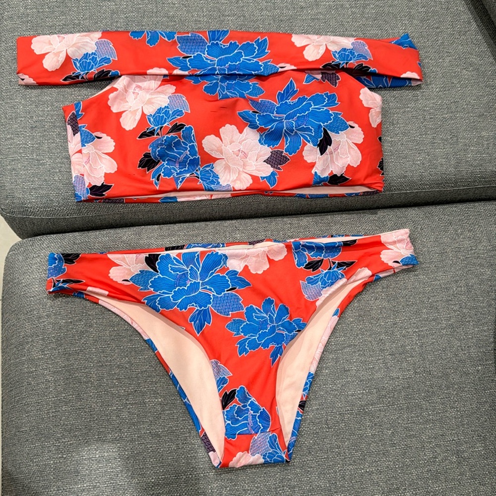Ancora Two Piece Swimsuit Size L
